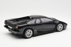 Lamborghini Diablo 6.0 Fekete AUTOart 1:18 74528 Fém – 3. kép a 8-ből