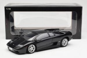 Lamborghini Diablo 6.0 Fekete AUTOart 1:18 74528 Fém – 8. kép a 8-ből