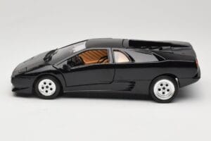 Lamborghini Diablo Fekete Tonka 1:18 09035-M1 Fém – 4. kép a 8-ből