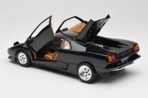 Lamborghini Diablo Fekete Tonka 1:18 09035-M1 Fém – 5. kép a 8-ből