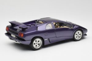 Lamborghini Diablo Lila Maisto 1:18 3028 Fém – 3. kép a 8-ből