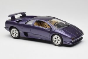 Lamborghini Diablo Lila Maisto 1:18 3028 Fém – 6. kép a 8-ből