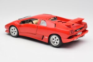 Lamborghini Diablo Piros Bburago 1:18 3028-M1 Fém – 7. kép a 8-ből