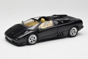 Lamborghini Diablo Roadster Fekete AUTOart 1:18 70093-R1 Fém – 3. kép a 10-ből