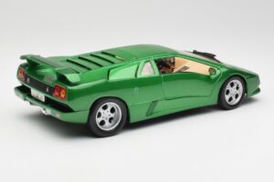 Lamborghini Diablo SE Zöld Maisto 1:18 50303 Fém – 3. kép a 8-ből