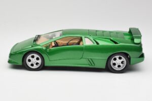Lamborghini Diablo SE Zöld Maisto 1:18 50303 Fém – 4. kép a 8-ből