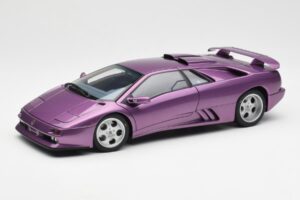 Lamborghini Diablo SE30 Jota Metál Lila AUTOart 1:18 79142 Kompozit