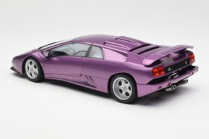 Lamborghini Diablo SE30 Jota Metál Lila AUTOart 1:18 79142 Kompozit – 7. kép a 8-ből