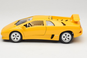 Lamborghini Diablo Sárga Bburago 1:18 3041-M2 Fém – 4. kép a 8-ből