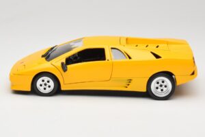 Lamborghini Diablo Sárga Tonka 1:18 09035 Fém – 4. kép a 8-ből