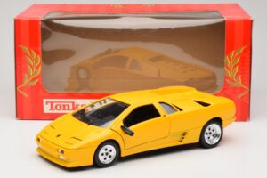Lamborghini Diablo Sárga Tonka 1:18 09035 Fém – 8. kép a 8-ből