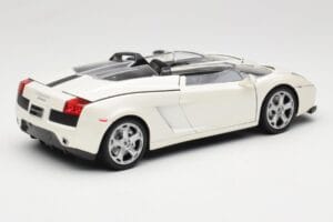 Lamborghini Gallardo Concept S Fehér Motormax 1:18 79156 Fém – 3. kép a 8-ből