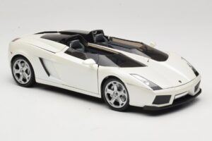 Lamborghini Gallardo Concept Fehér Mondo Motors 1:18 146432 Fém – 6. kép a 8-ből