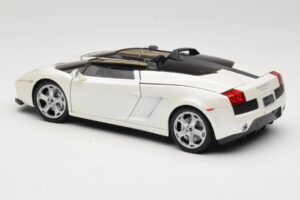 Lamborghini Gallardo Concept Fehér Mondo Motors 1:18 146432 Fém – 7. kép a 8-ből