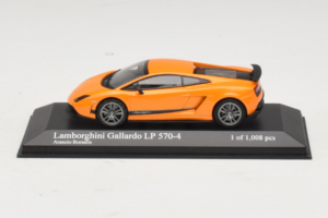 Lamborghini Gallardo LP570-4 Superleggera Narancssárga Metál Minichamps 1:43 400103841 Fém
