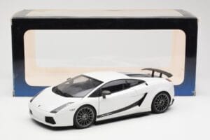 Lamborghini Gallardo Superleggera Monocerus Metallic Fehér AUTOart 1:18 74585 Fém – 8. kép a 8-ből