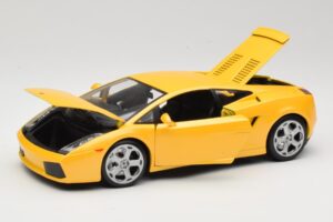 Lamborghini Gallardo Sárga Maisto 1:18 31655 Fém – 2. kép a 8-ből