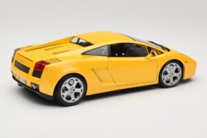Lamborghini Gallardo Sárga Maisto 1:18 31655 Fém – 3. kép a 8-ből
