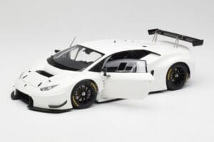 Lamborghini Huracan GT3 Fehér AUTOart 1:18 81527 Fém – 2. kép a 8-ből