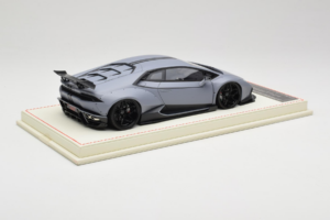 Lamborghini Huracan LB Performance x Novitec Torado Szürke Davis & Giovanni 1:18 HURACAN001 Gyanta – 3. kép a 7-ből