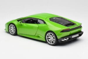 Lamborghini Huracan LP610-4 Zöld Bburago 1:18 18-11038 Fém – 7. kép a 8-ből