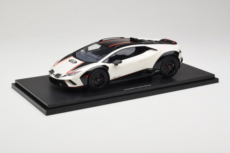Lamborghini Huracan Sterrato No. 63 Fehér TopSpeed 1:18 TS0610 Gyanta
