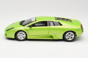 Lamborghini Murcielago Zöld Bburago 1:18 3316-M1 Fém – 4. kép a 8-ből