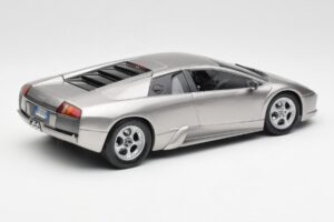Lamborghini Murcielago Ezüst Maisto 1:18 7450257 Fém – 3. kép a 8-ből
