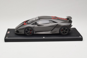 Lamborghini Sesto Elemento Matte Black MR Collection 1:18 LAMB054 Gyanta