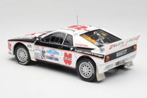 Lancia 037 #1 G. Cunico / E. Bartolich Targa Florio Winner 1983 Kyosho 1:18 08302H Fém – 7. kép a 8-ből
