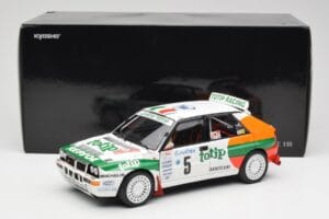 Lancia Delta HF Integrale Evo II Totip #5 A. Aghini / S. Farnocchia Rally Monte Carlo 1993 Kyosho 1:18 08348F Fém – 8. kép a 8-ből
