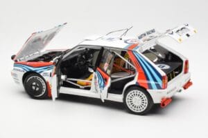 Lancia Delta HF Integrale Evo Martini #4 D. Auriol / B. Occelli Winner Rally Monte Carlo 1992 Kyosho 1:18 08348A Fém – 5. kép a 8-ből
