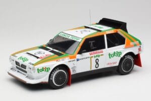 Lancia Delta S4 #8 D. Cerrato / G. Cerri Rally San Remo 1986 IXO 1:18 18RMC133 Fém
