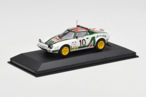Lancia Stratos #10 Team Alitalia S. Munari / S. Maiga Rally Monte Carlo 1976 Minichamps 1:43 430761210 Fém – 2. kép a 4-ből