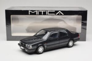 Lancia Thema Turbo 16V LX Serie II Fekete Mitica 1:18 202010-D Fém – 8. kép a 8-ből