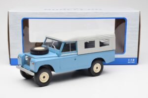 Land Rover Series II 109 Pick Up Closed Kék MCG 1:18 MCG18094 Fém – 6. kép a 6-ből