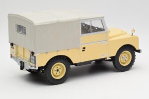 Land Rover 88 Series 1 Hard Top Világos Bézs MCG 1:18 MCG18368 Fém – 3. kép a 6-ből