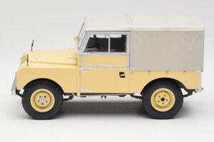 Land Rover 88 Series 1 Hard Top Világos Bézs MCG 1:18 MCG18368 Fém – 5. kép a 6-ből