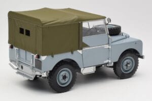 Land Rover 88 Series I Szürke Minichamps 1:18 150168904 Fém – 3. kép a 8-ből