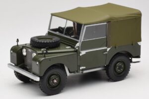 Land Rover 88 Series I Matt Green Minichamps 1:18 150168909 Fém