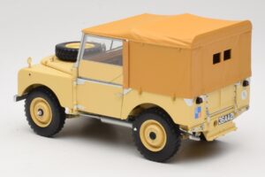 Land Rover 88 Series I RAF Beige Minichamps 1:18 150168911 Fém – 7. kép a 8-ből