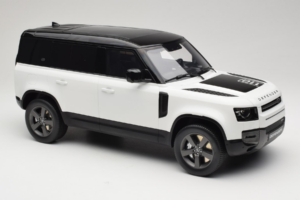 Land Rover Defender 110 L663 GT Spirit 1:12 GT554 Gyanta – 4. kép a 6-ből