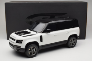 Land Rover Defender 110 L663 GT Spirit 1:12 GT554 Gyanta – 6. kép a 6-ből
