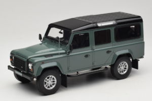Land Rover Defender Station Wagon Keswick Green GT Spirit 1:18 GT527 Gyanta