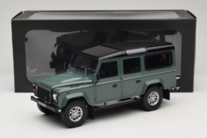 Land Rover Defender Station Wagon Keswick Green GT Spirit 1:18 GT527 Gyanta – 6. kép a 6-ből
