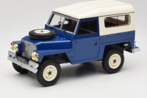 Land Rover Lightweight Series III Sötétkék BoS Models 1:18 BOS382 Gyanta