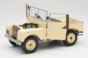 Land Rover Series I 88 Sand Beige Matt Minichamps 1:18 150168905 Fém – 2. kép a 8-ből