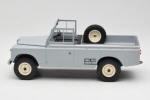 Land Rover Series II 109 Pickup Szürke MCG 1:18 MCG18092 Fém – 3. kép a 6-ből