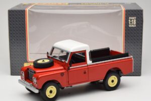 Land Rover Series I 109 Pickup Piros Eagle Collectibles 1:18 440500 Fém – 8. kép a 8-ből