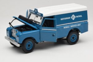 Land Rover Series III 109 Soft Top Motorway Patrol Kék Eagles Race 1:18 4403 Fém – 2. kép a 8-ből